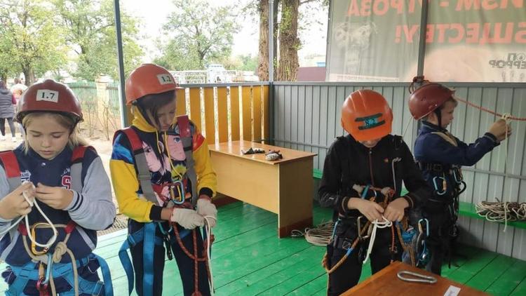 В Арзгирском округе Ставрополья завершился слёт юных туристов