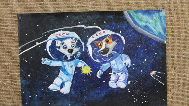Свыше 1200 невинномысцев посетили выставку, посвящённую земляку-космонавту