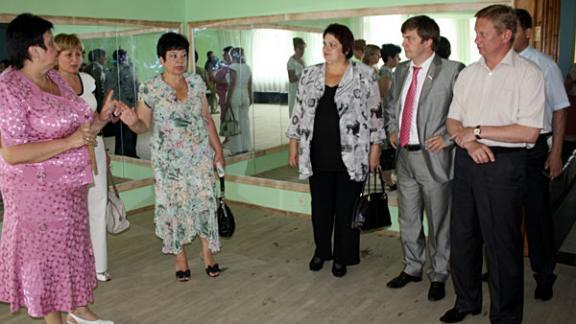 Работники культуры Ставрополья надеются на повышение зарплат