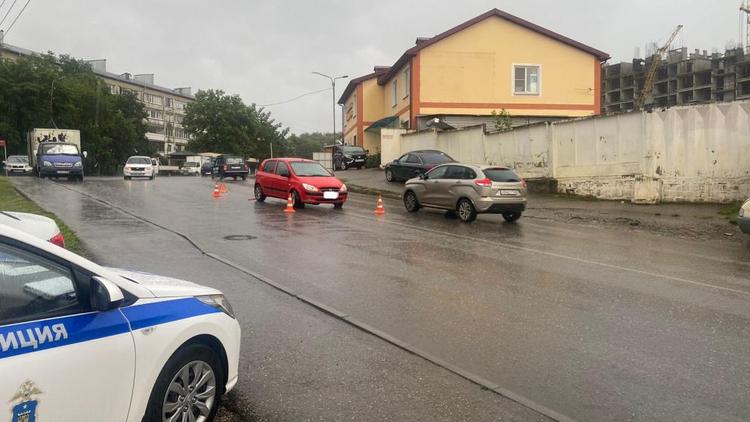 В Кисловодске подросток перебегал дорогу и попал под колёса авто