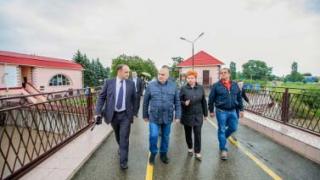 Замминистра сельского хозяйства РФ Джамбулат Хатуов посетил головное сооружение Невинномысского канала