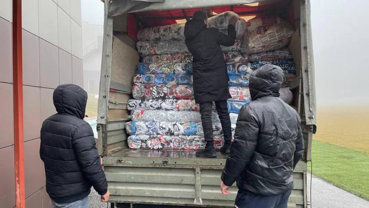 Невинномысск отправил первую партию гуманитарной помощи жителям ЛНР и ДНР