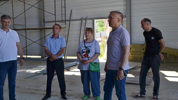 В селе Георгиевского округа Ставрополья строят ФОК на 400 человек