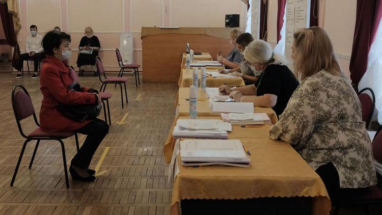 Жители Ставрополья поделились впечатлениями от предварительного голосования