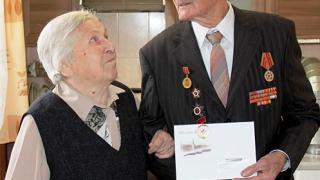 90-летний ветеран из Невинномысска получил поздравление от Путина