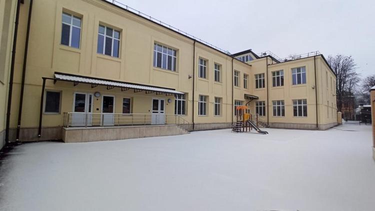 Реконструкцию с элементами реставрации завершили в старинной гимназии Пятигорска