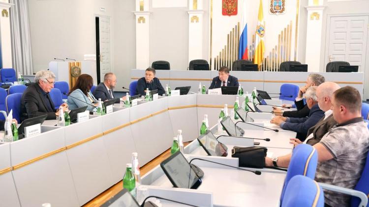 Депутаты Ставрополья рассмотрят вопрос об организации транспортного обслуживания населения