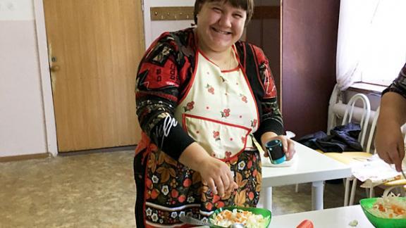 Пациенты ставропольской психиатрической больницы учатся готовить
