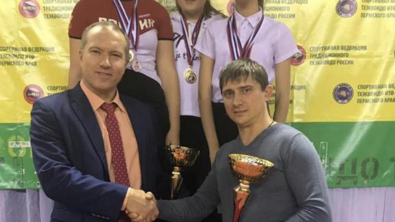6 спортсменок из Железноводска взяли «золото» на соревнованиях боевых искусств
