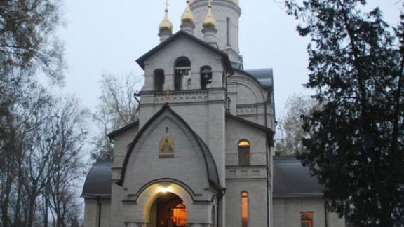 В Ставрополе освящен Александро-Невский храм