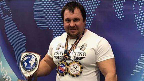 Ставрополец выиграл этап кубка мира по пауэрлифтингу в Ростове