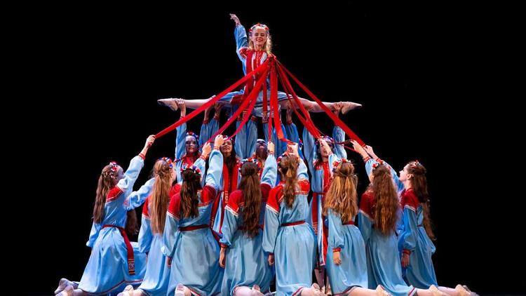 Ставропольский ансамбль танца «Радуга» стал одним из лучших в стране