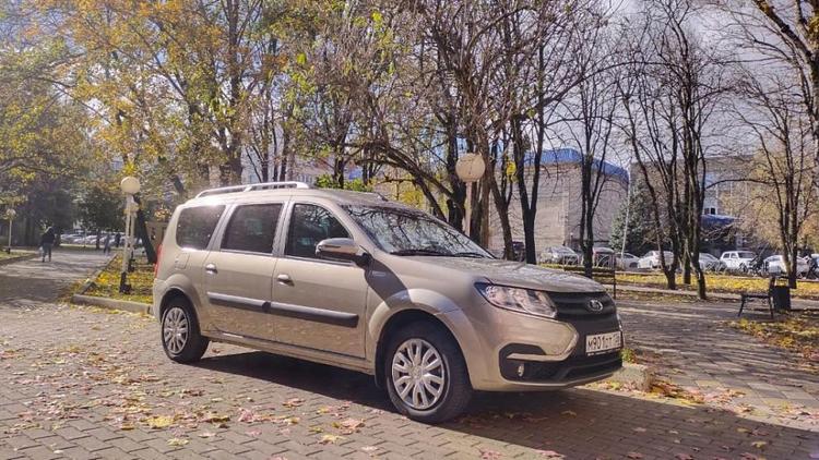 Служба «Социальное такси» Ставрополя пополнилась новым автомобилем