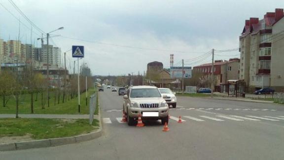 Внедорожник сбил подростка на пешеходном переходе в Ставрополе