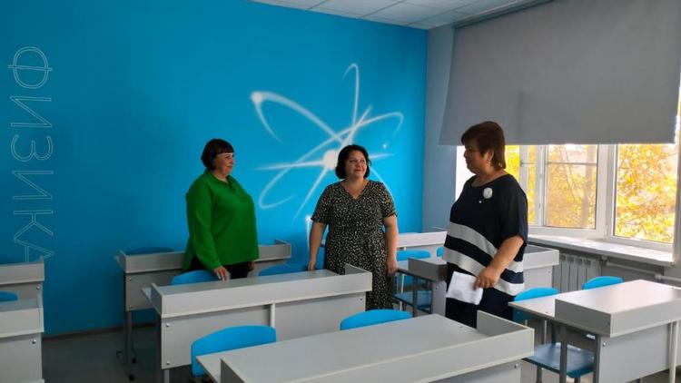 В трех школах Минераловодского округа открылись «Точки роста»