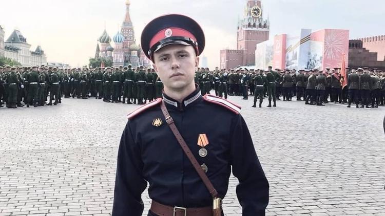 Ставрополец Александр Крымов участвовал в параде Победы в Москве