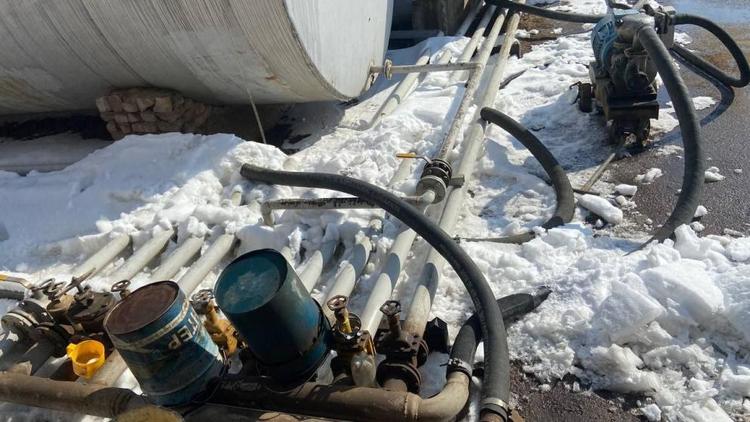 Предприниматель незаконно продавал топливо в Будённовске