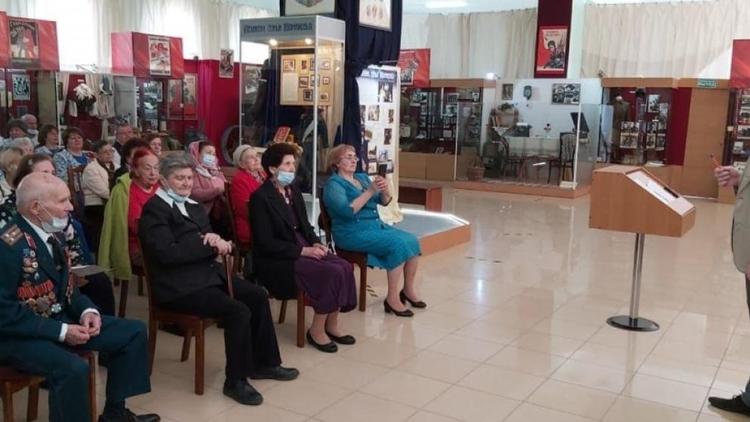 В Ставропольском музее-заповеднике в гостях побывали «Дети войны»