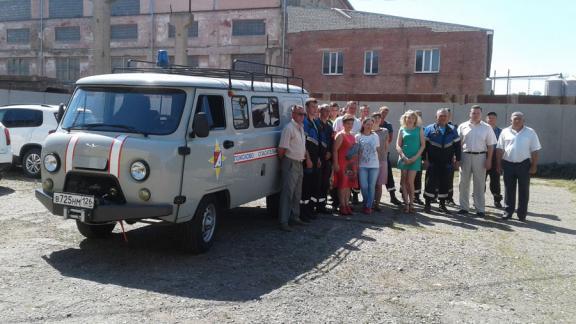 Спасатели Изобильненского района получили новый автомобиль