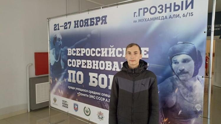 Ставропольский боксёр завоевал серебро в Грозном