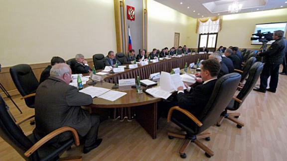 Хлопонин: Совет при полпреде Президента РФ в СКФО будет координировать работу всех уровней власти