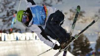 Лыжники сборной РФ по фристайлу в Кисловодске готовятся к Олимпиаде