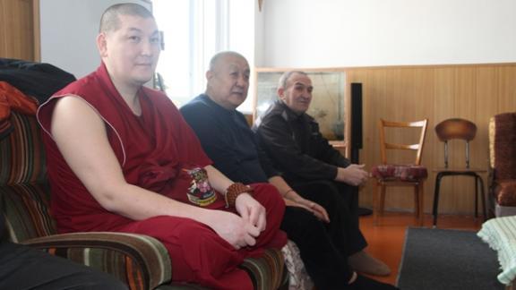 К осужденным ставропольским буддистам приехал жрец