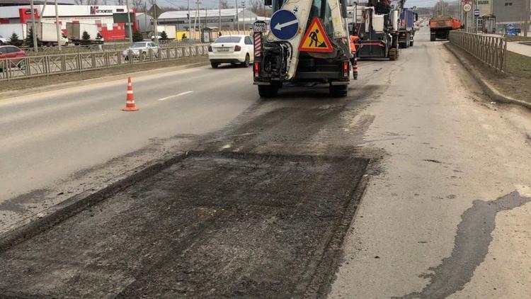 Ямочный ремонт дорог стартовал в Ставрополе