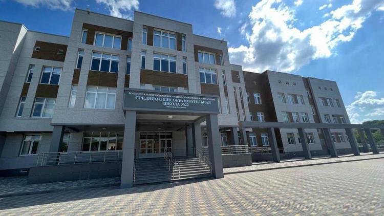 Новая школа в Кисловодске примет учеников 1 сентября