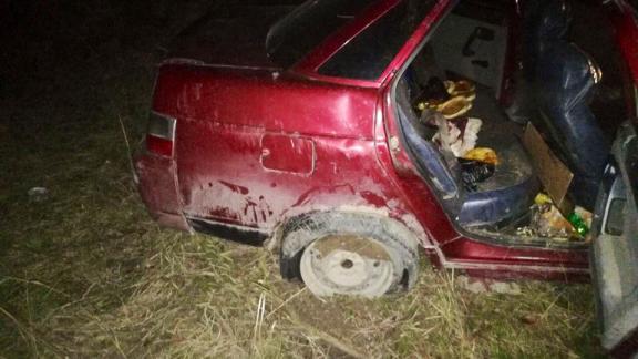 Спасатели вытащили похищенный автомобиль из реки Подкумок