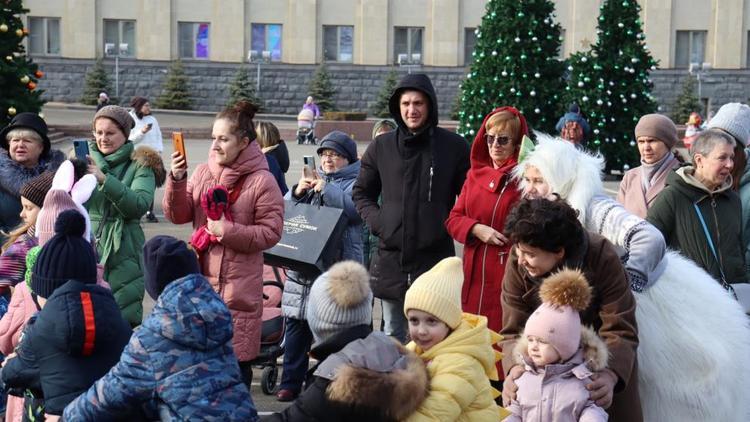 Главный ставропольский Дед Мороз попрощался с горожанами