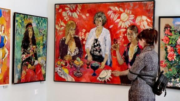 В Пятигорске открылась выставка живописца в третьем поколении Евгения Горина