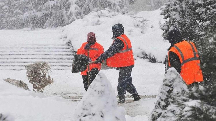 На Ставрополье назвали причину аномальных снегопадов
