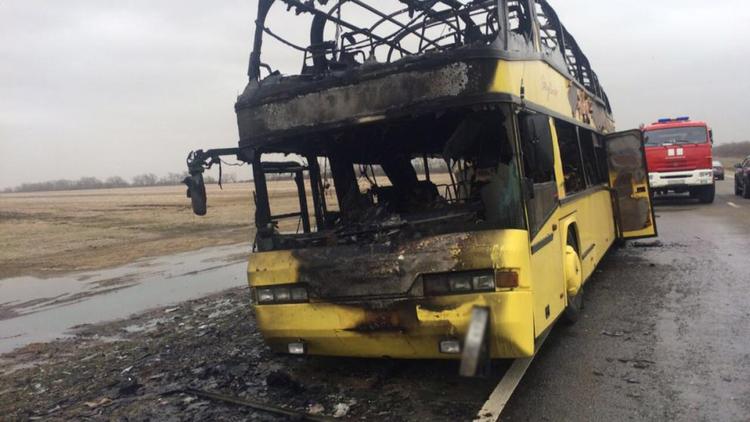 На Ставрополье сгорел рейсовый автобус Нефтекумск – Москва
