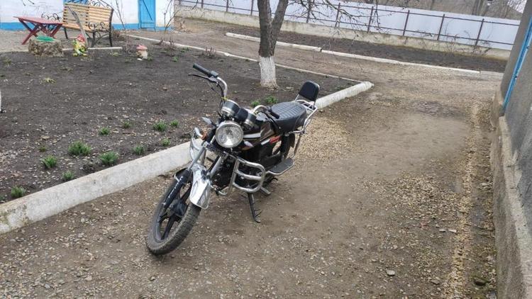 На Ставрополье в ДТП с внедорожником пострадал 13-летний водитель мопеда