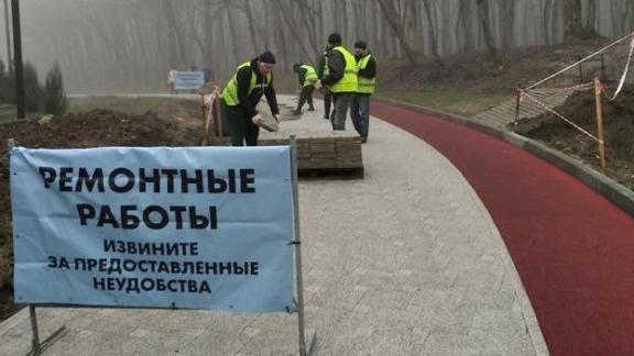 В Ставрополе отремонтируют тротуары на Комсомольском пруду
