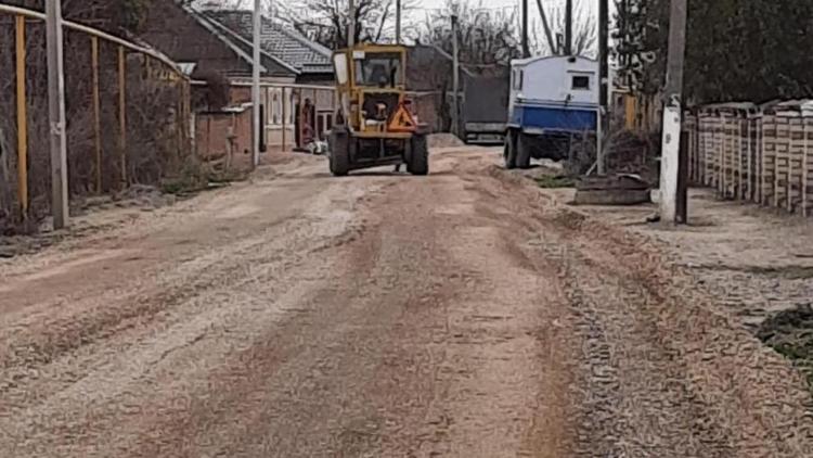 В ставропольском селе Отказном отремонтируют участок дороги по улице Лермонтова