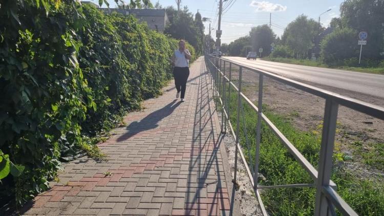 Пешеходную дорожку обновили в станице Ессентукской на Ставрополье