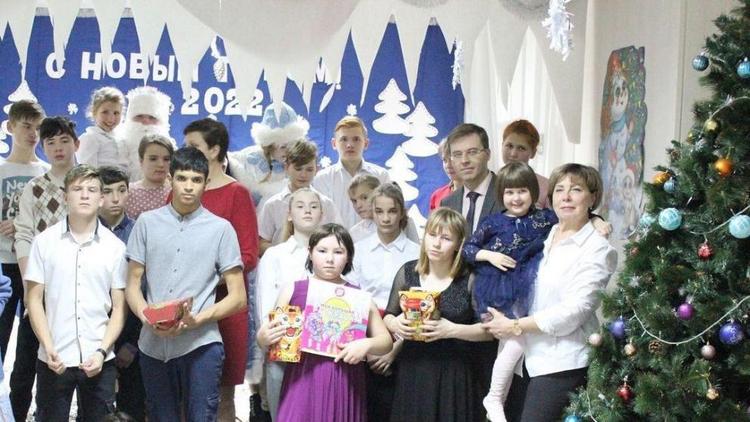 Шефы из минсельхоза Ставрополья побывали в детском доме «Аврора»