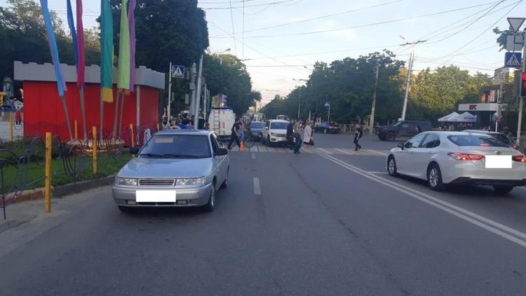 В Ставрополе под колёса автомобиля попал ребенок