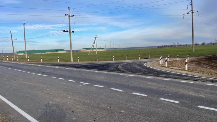 В Красногвардейском округе Ставрополья реконструировали дорогу к овощехранилищу