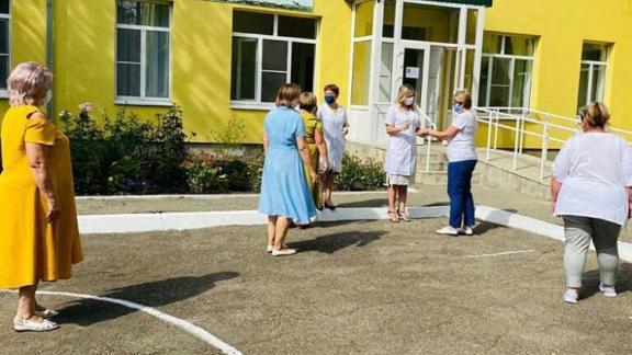 Школы Кочубеевского района Ставрополья встретят 920 первоклассников