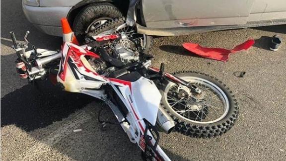 В Светлограде мотоцикл и легковушка не разъехались на перекрёстке