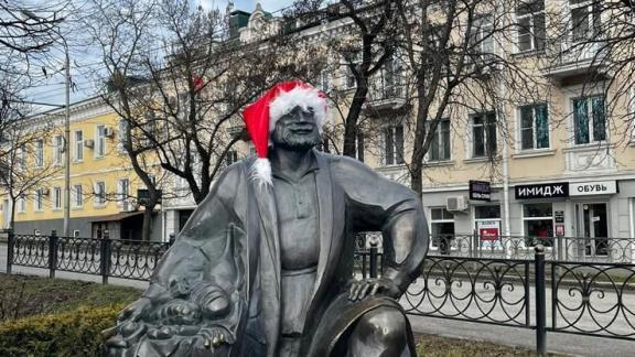 В Ставрополе к Новому году нарядили арт-объекты
