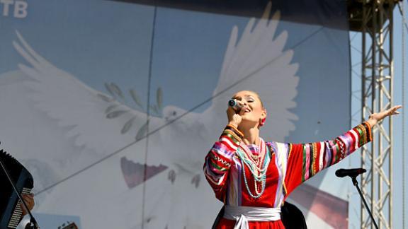 Фестиваль «Мир Кавказу» в Ставрополе: Яркая палитра народных культур