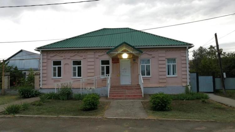 Школу искусств ремонтируют в станице Незлобной Ставропольского края
