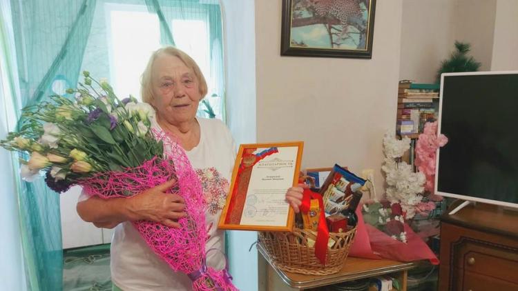 Пенсионерку из Кисловодска поблагодарили за доброе сердце