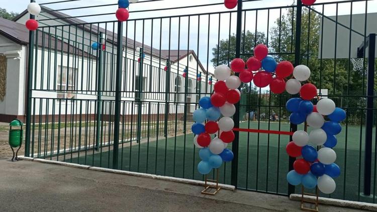 В станице Боргустанской Предгорного округа открыли новую спортплощадку