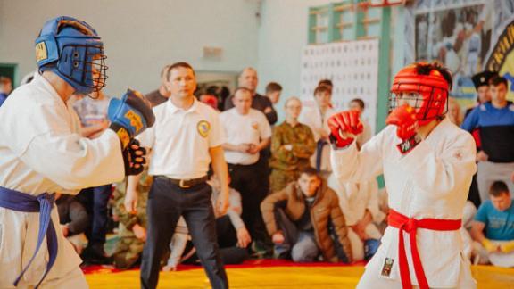В Михайловске спортсмены сразились в рукопашном бою