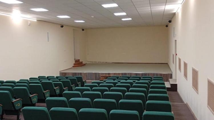 Капремонт зрительного зала ДК завершён в посёлке на Ставрополье